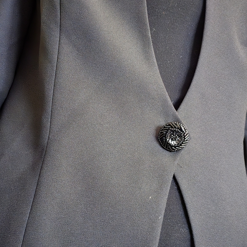 Karen Miller Black Women's Evening Blazer Beaded Button Closure 10 - Picture 2 of 7